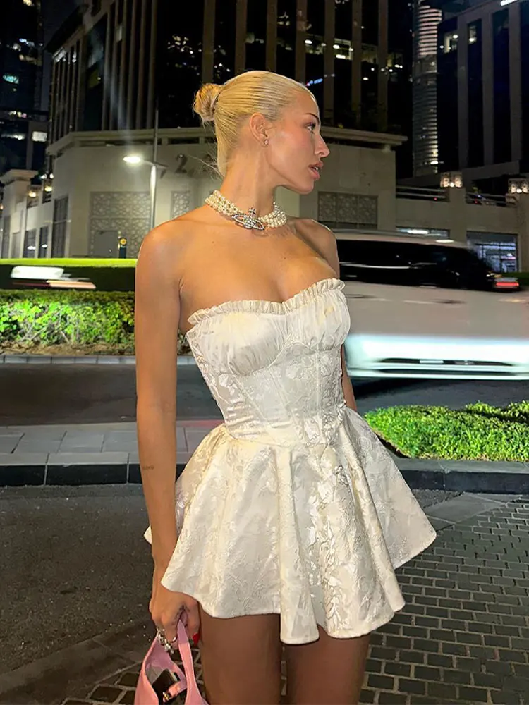 

Летнее женское мини-платье без бретелек, однотонные повседневные свободные короткие платья а-силуэта с высокой талией, модные облегающие Клубные костюмы с открытой спиной