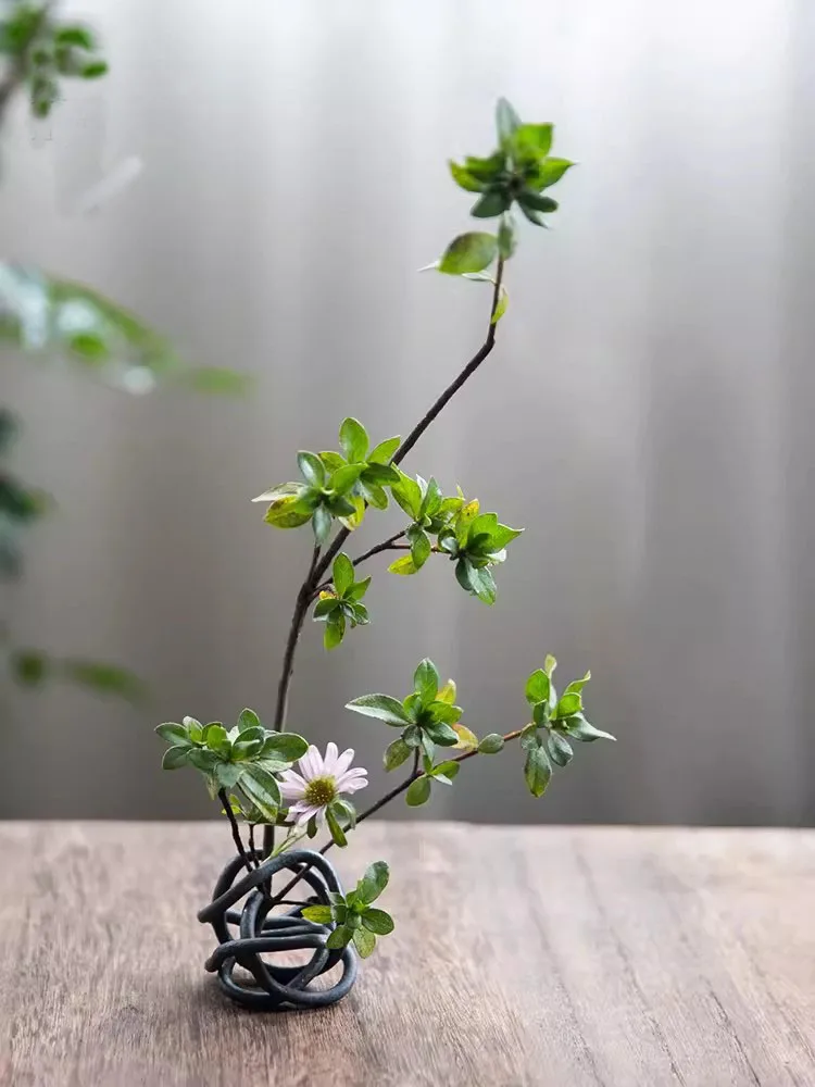 Japanese Ikebana Flower Pot Art Tool Deformable Kenzan Floral Vase Fixture Base