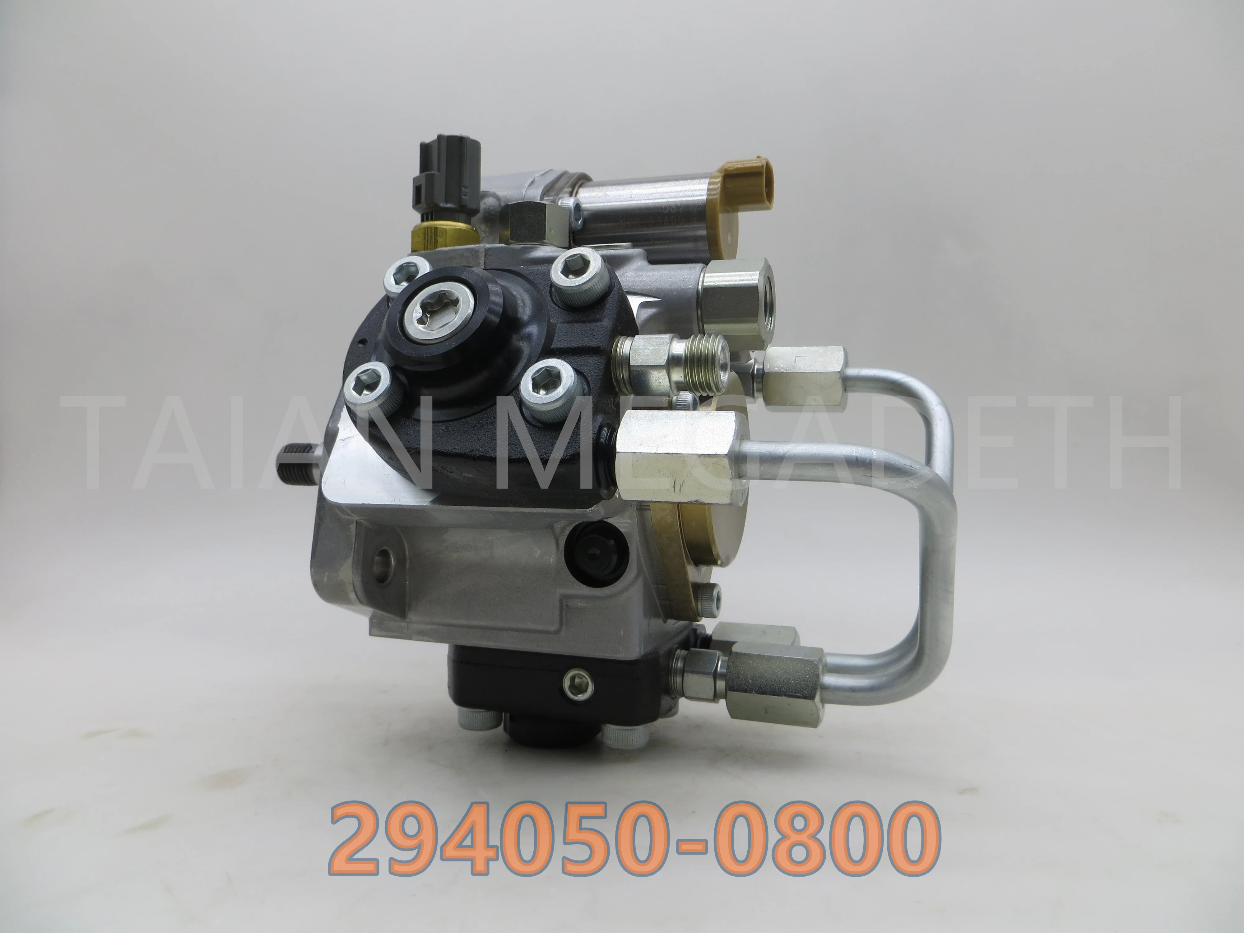 

Оригинальный новый дизельный топливный насос Common Rail 294050-0800, 119581-51010