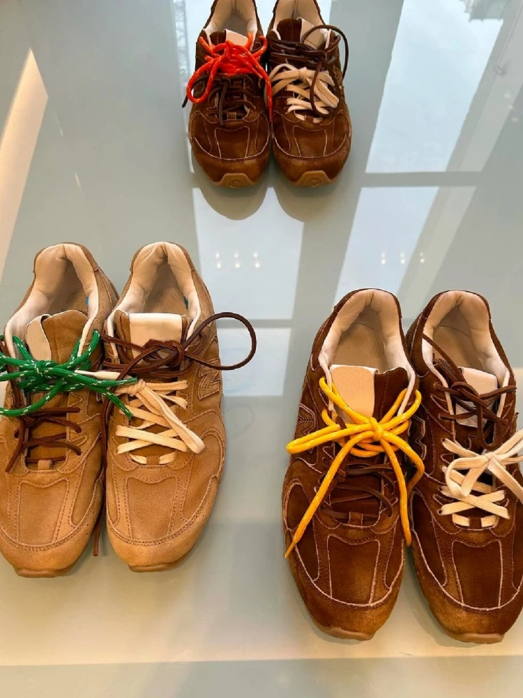 2024 New retro style round toe distressed lace up German training shoes for women's versatile fashion casual Forrest Gump shoes