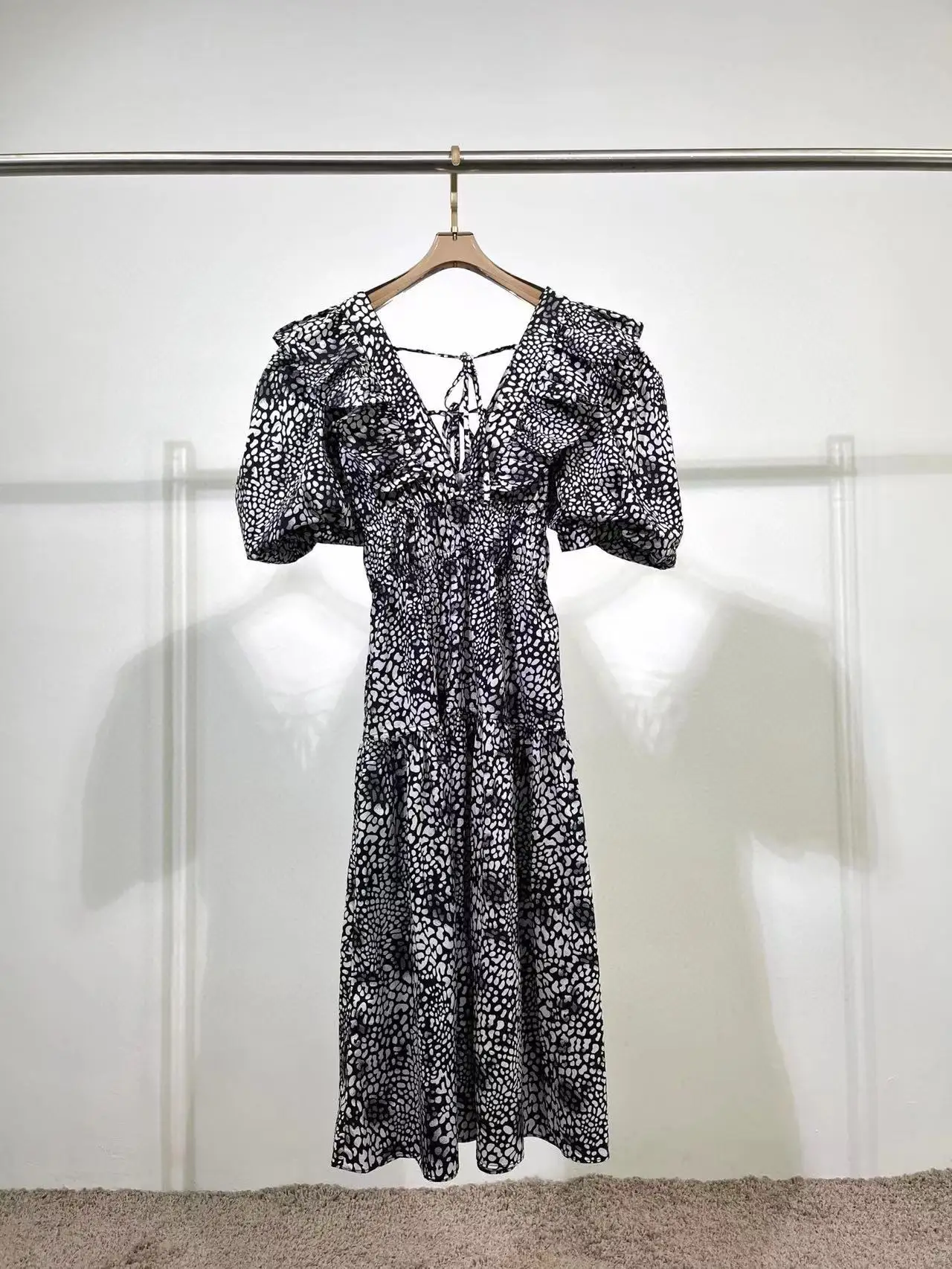 

Fyion 2022 Summer Women Midi Dress Runway Fashion V-Neck Flowers Print Half Sleeves Casual Beach Holiday Cotton Dress