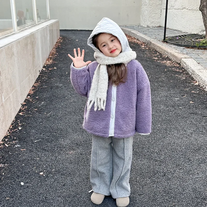 �Ƶ��� ���ƿ� ��ư �е� ��ġ��ũ ��Ʈ, ǫ���ϰ� ������ �β��� ��� ĳ�־� ��Ʈ, �ѱ� ����, 2023 �ܿ�