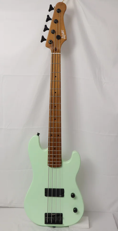 Portable Bass Roast Maple Neck Solid Wood Body Matte Finished Black Hardwares