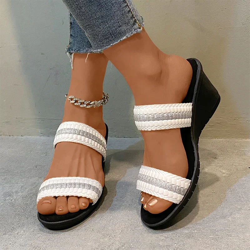 

Шлепанцы женские на танкетке, сандалии на платформе, открытый носок, пляжные тапочки, тапочки, Уличная обувь, лето 2024