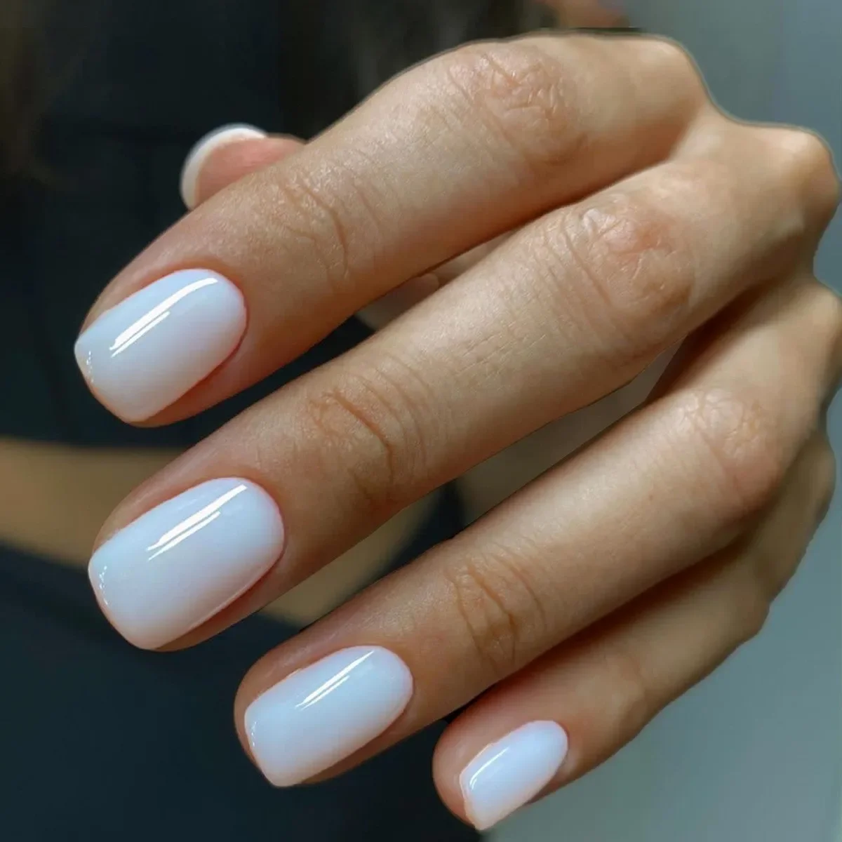 24-Piece Set of Simple White Press-On False Nails