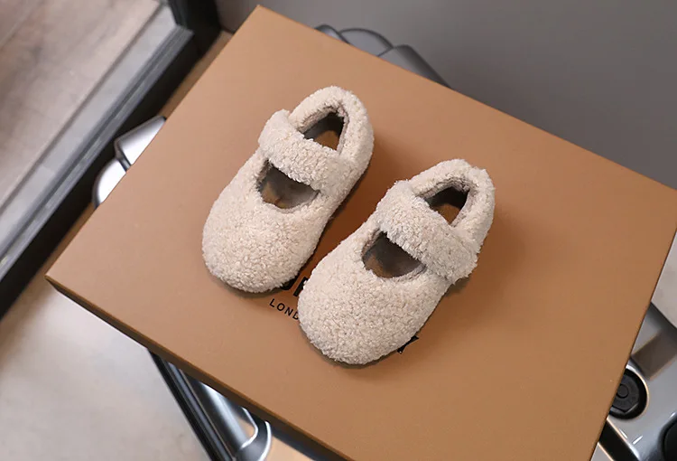 INS Style Children Furry ShOES Autumn Winter Plush Thickened Warm Shoes Fashion Footwear Kids Girls Outdoor Shoes