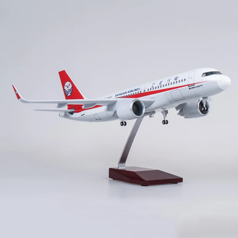 

1:135 Scale 47CM Model Airplane A320 NEO Sichuan Airline With Light And Wheel Diecast Resin Plane Collection Display Toy