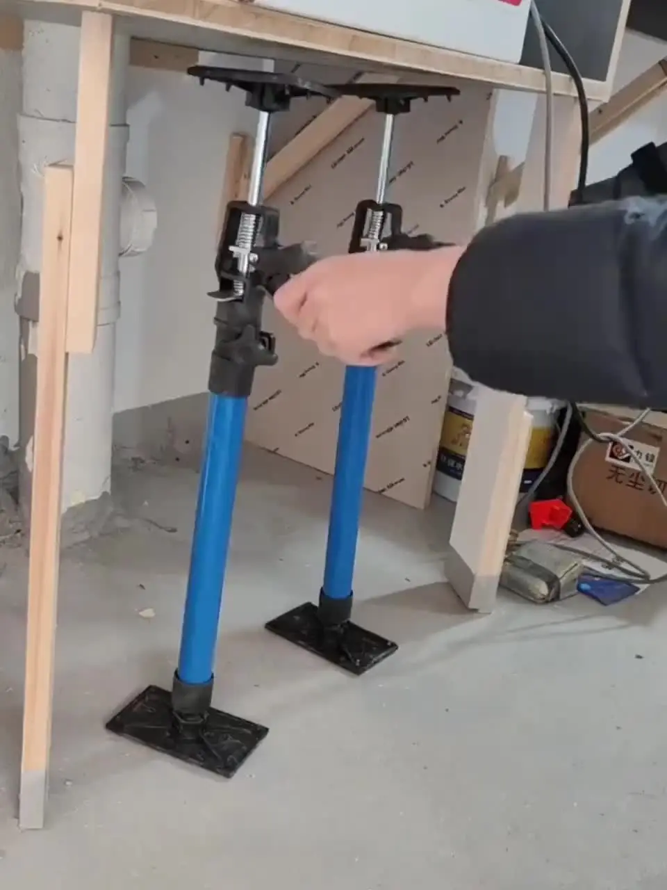 Телескопические опоры для шкафов Профессионал