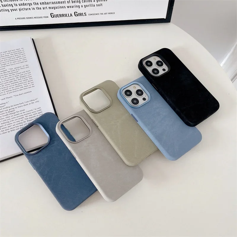 Flannel MagSafe Matte Wireless Charging Phone Case with Microfiber Pattern Protective Shell
