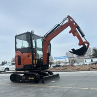 2.5-ton small excavator equipped with engine, 2025 model, comfortable and easy to operate, suitable for family farms and orchard