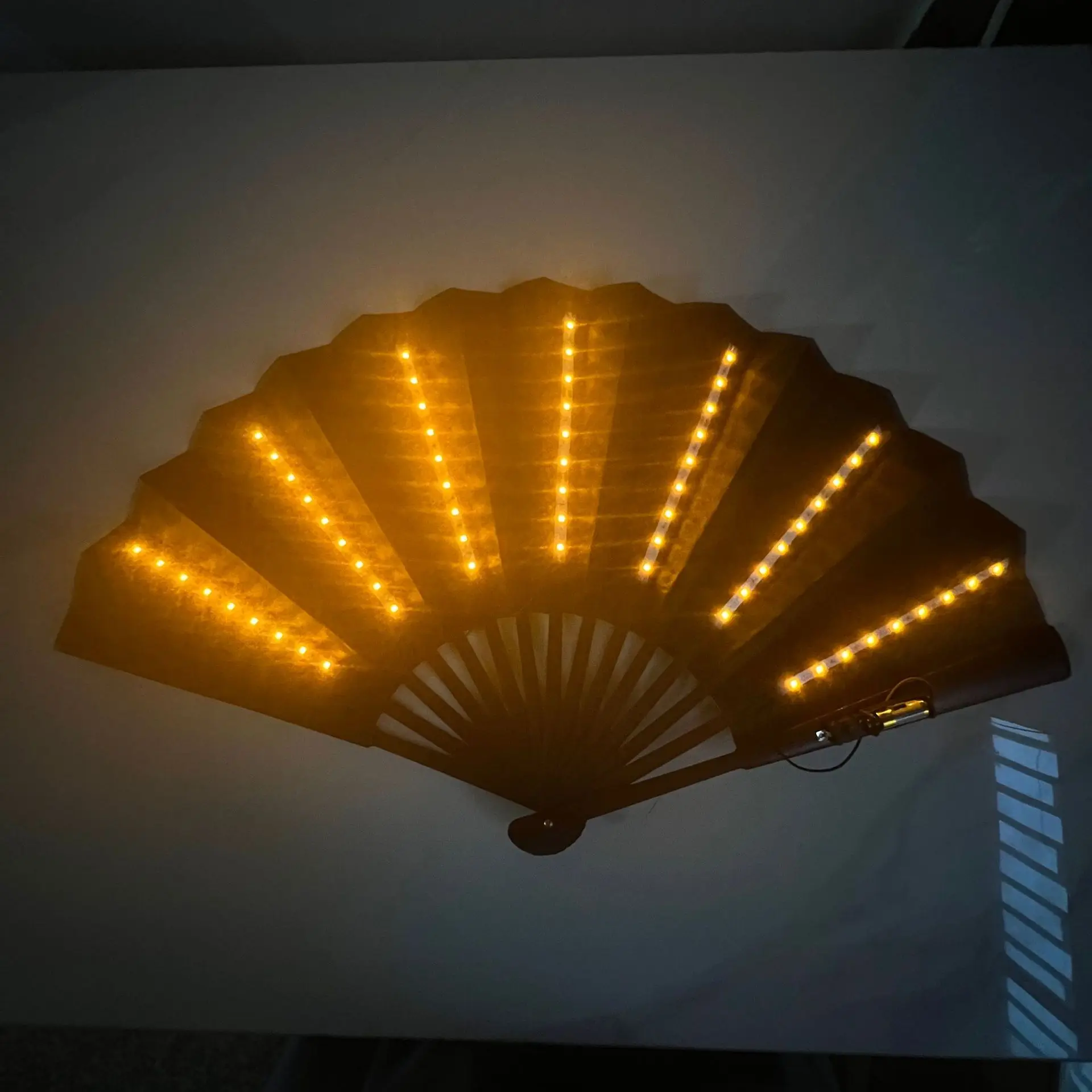 Party LED Glowing Fan Vivid Folding Fan Colorful Party/Dance LED Paper Fan Stage Performance DJ Show Light Up Fan Wedding