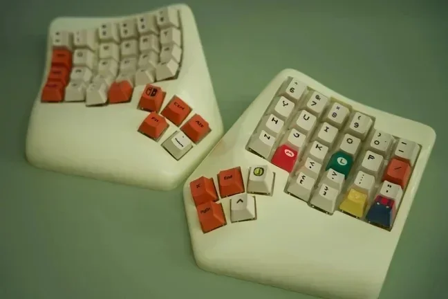 デュアルモードBluetoothメカニカルキーボード,分割されたエルゴ