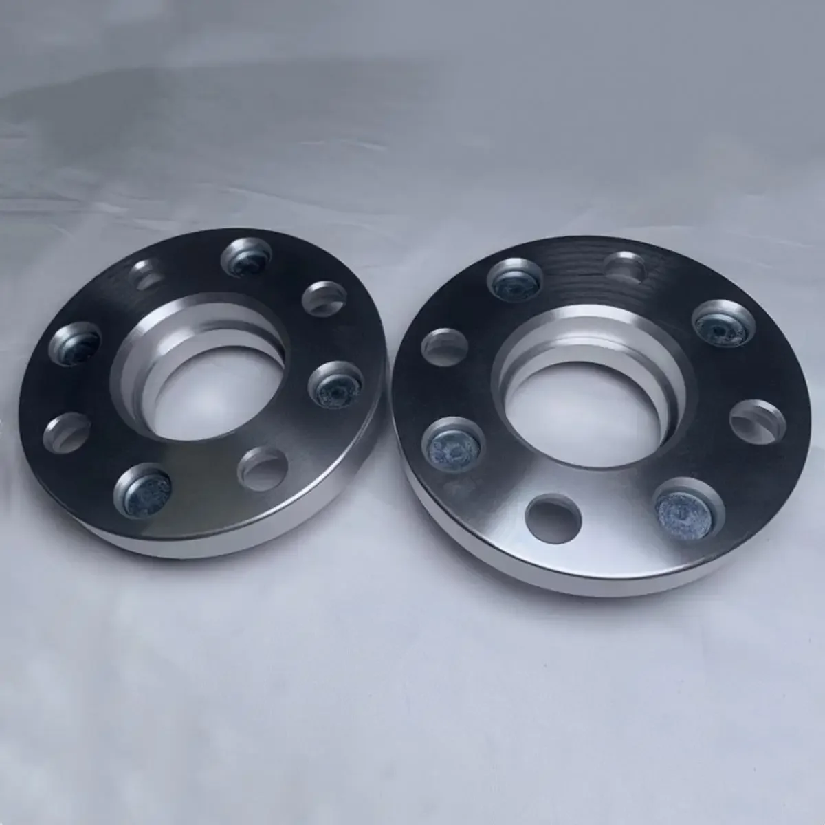 ET Ȯ   ̼, PCD 4x114.3 , ߽ 67.1mm  ͵, M12 x 1.5, 20mm, 2 