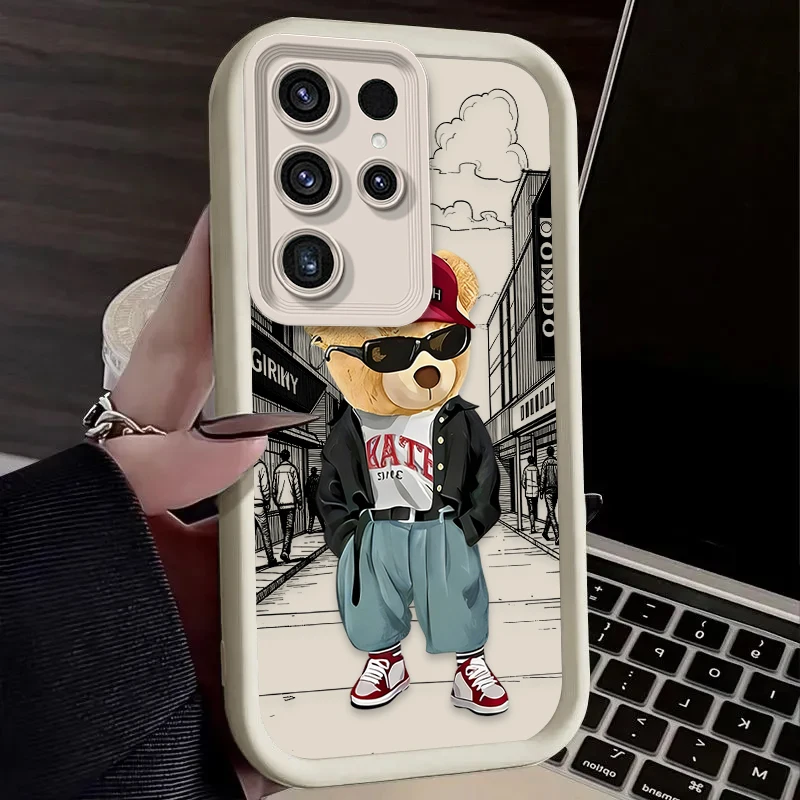 Chic Bear Design Phone Case - Cute and Stylish Protective Cover