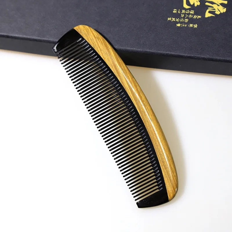 

Source Factory Beauty Comb Ge Shen Guibao Wood Comb Ox Horn Comb Massage Hairdressing Comb Violet Ox Horn Comb Engraving