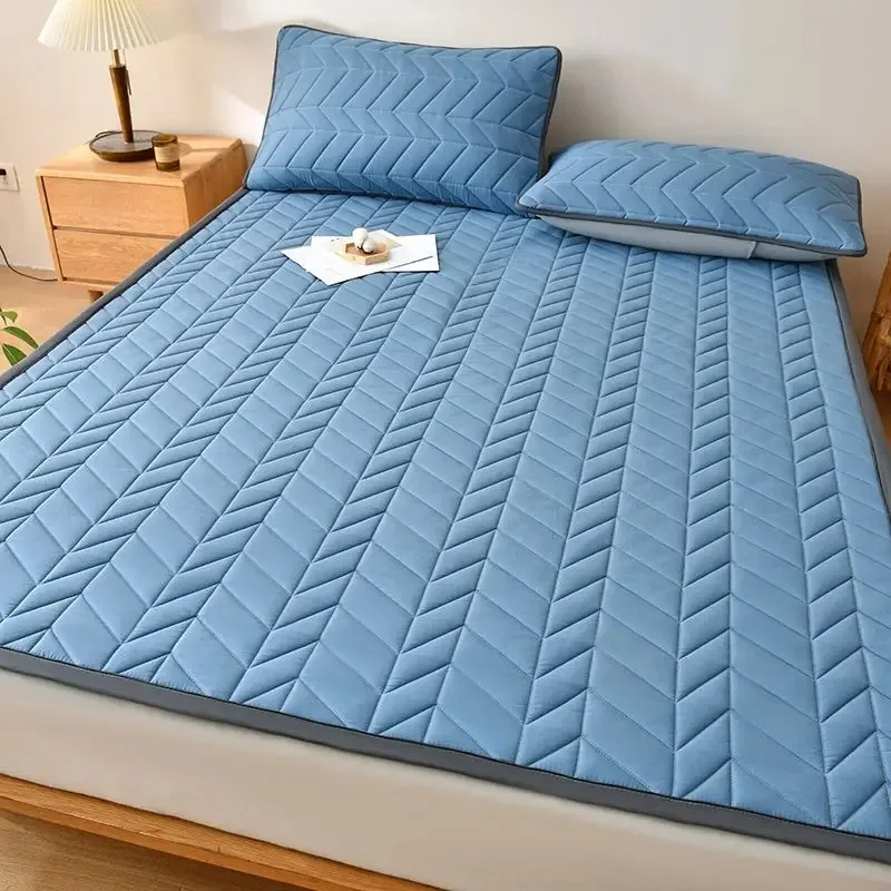 Solid Color Quilted Embossed Mattress Pad Protector Skin-Friendly Durable Fitted Sheet Bed Cover Queen King Mattress Protector