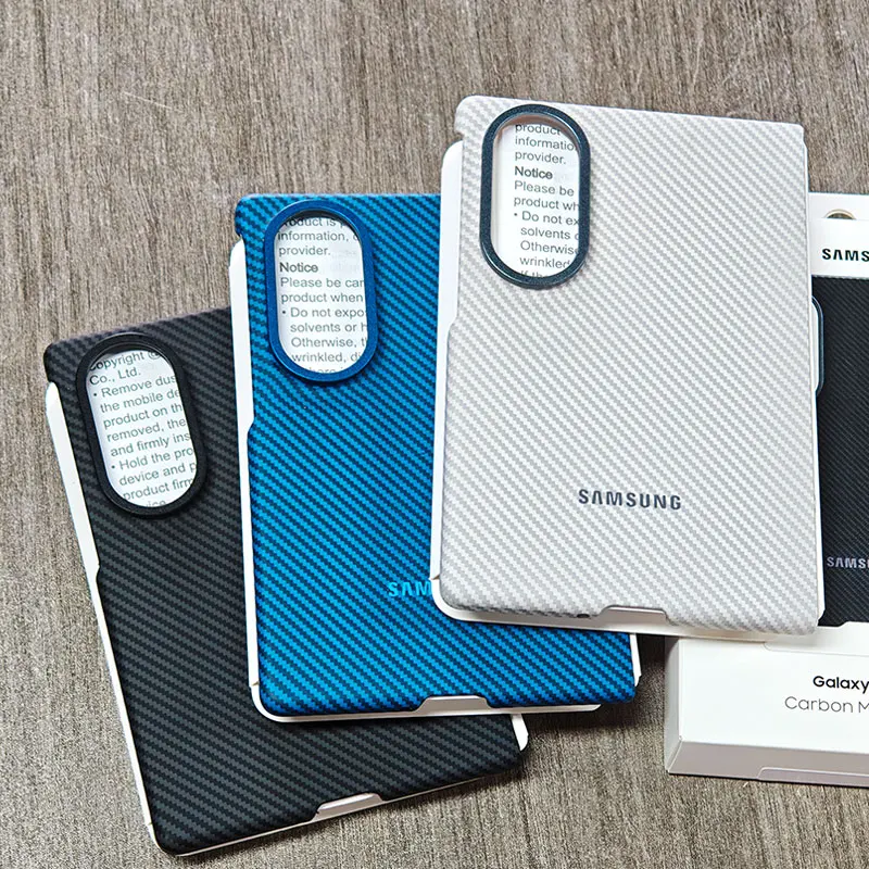 Ultrathin Magnetic Carbon Fiber Texture Case with Built-in Tempered Glass Screen Protector