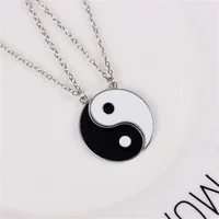 2 Pcs/Set Couple Necklace Vintage Yin Yang Gossip Pendant Choker Jewelry For Best Friends Yin Yang Tai Chi Necklace Friendship 2
