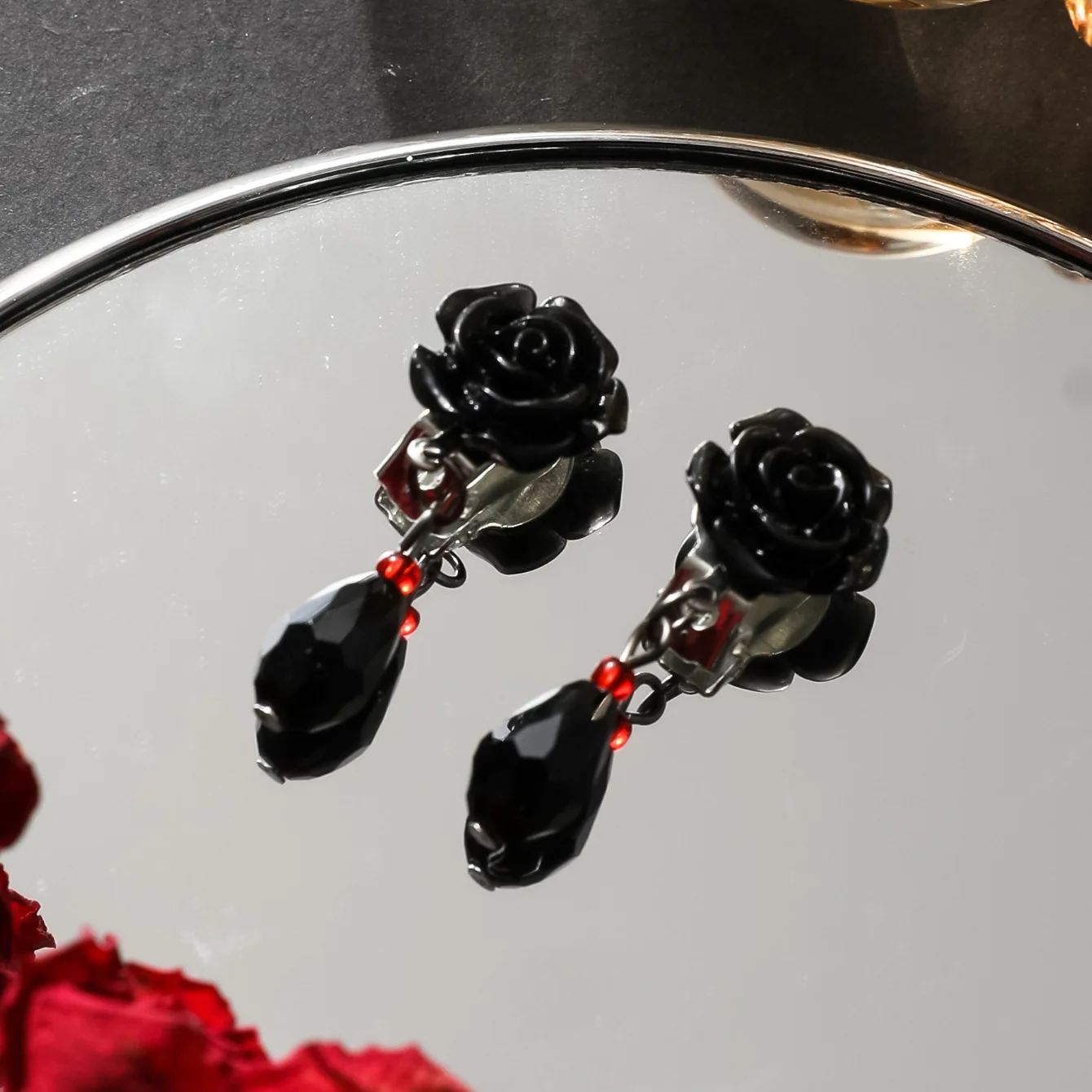 Ear Clip Earrings Gothic Punk Style Black Rose Clip Earrings for Women Cool Personality No Piercing Earrings Fashion Jewelry Accessories Gifts ear clip earrings,clip earrings,ear clip