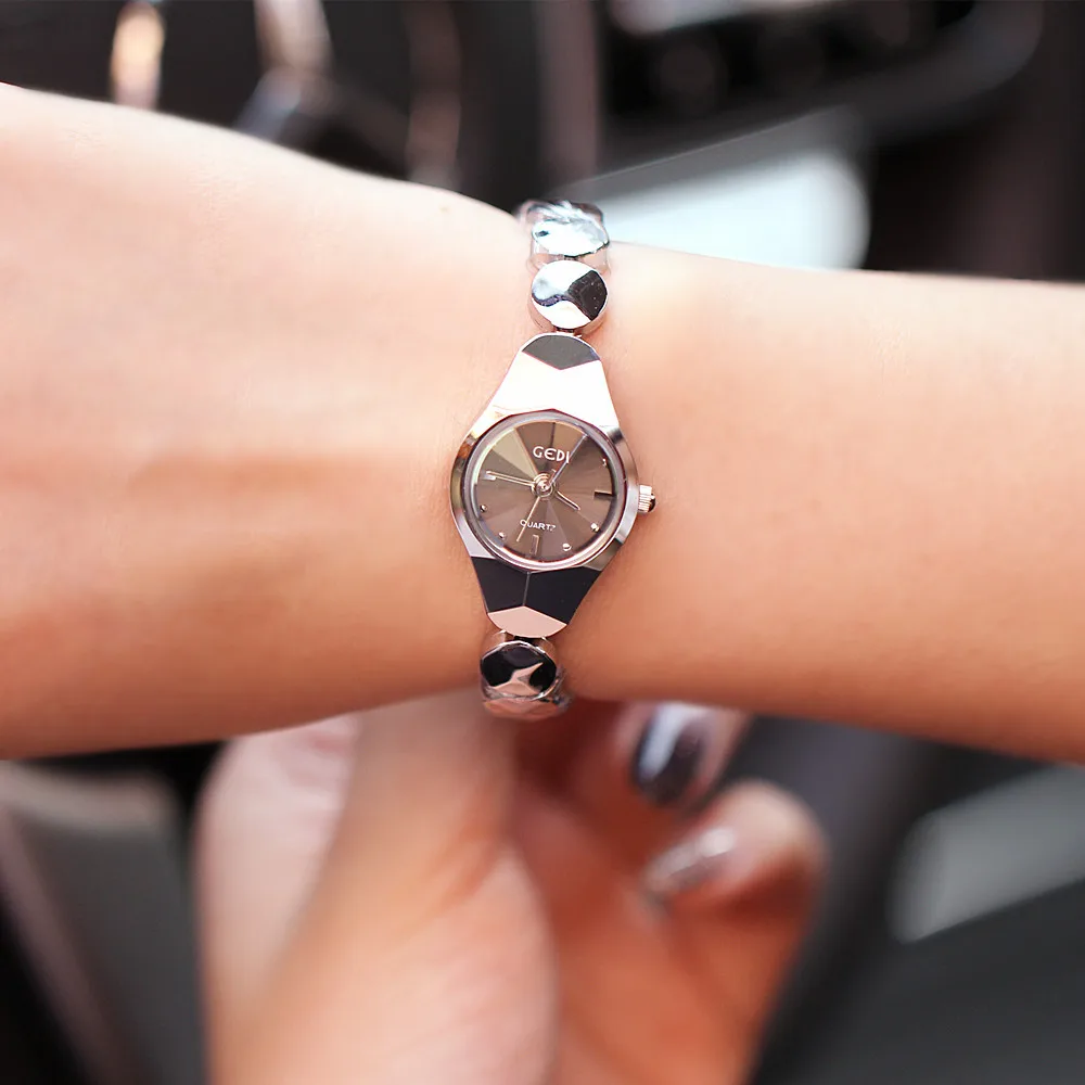 Top Luxury Brand Ceramic Watch Women Fashion Simple Waterproof Quartz Watch Lady Elegant Business Clock Women Dress Watch