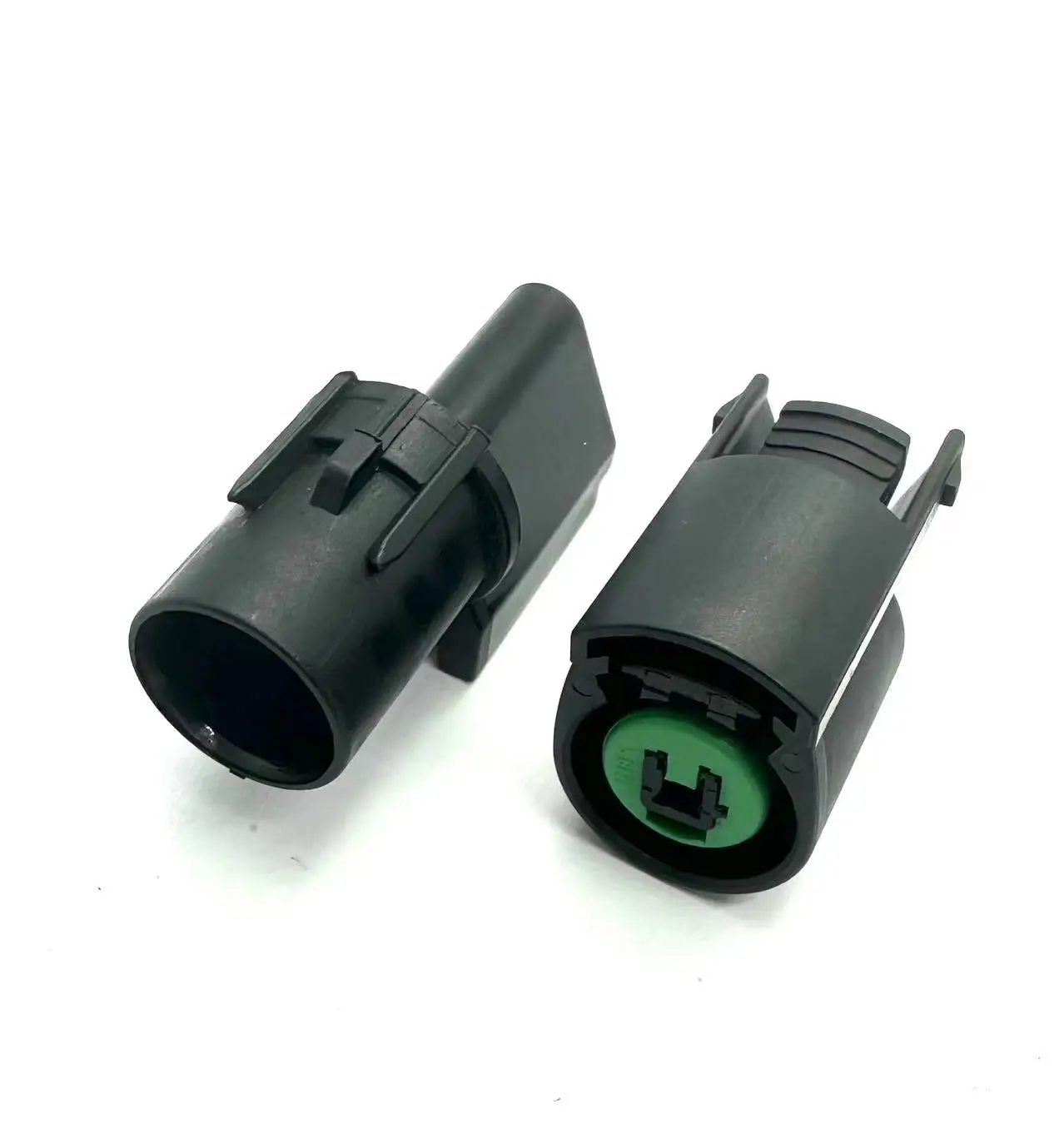 XG7013-2.2-21/11 подходит для Wuling Baojun 560630730510610, компрессор для кондиционирования воздуха, штепсельная вилка насоса XG7013-2.2-21/11 подходит для Wuling Baojun 560630730510610, компрессор для кондиционирования воздуха, штепсельная вилка насоса