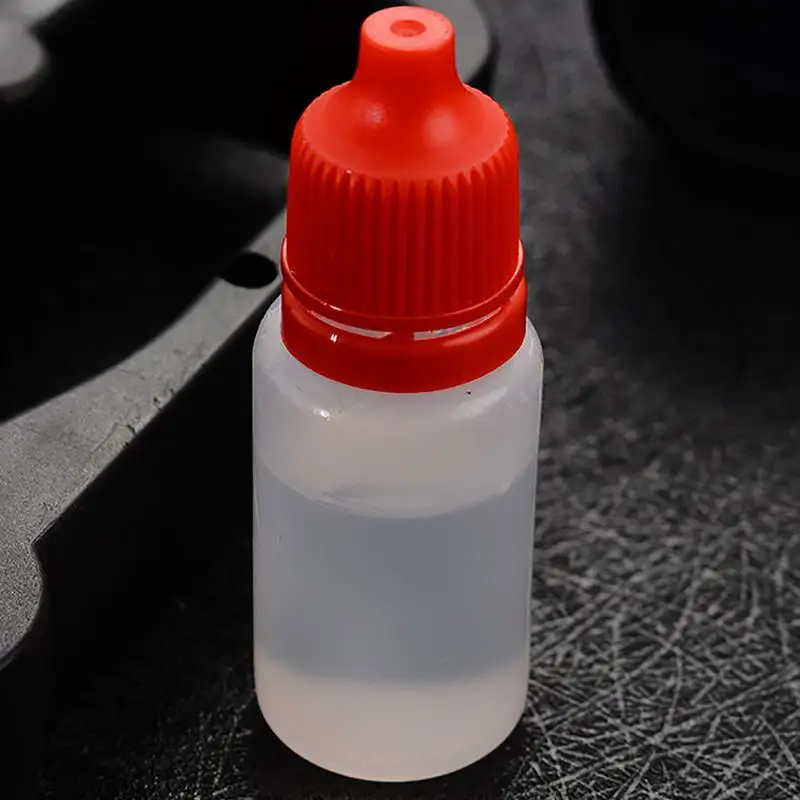 10ml Blade Lubricating Oil Professional Knives Maintenance Anti-Rust Oil Protect Carbon Steel Knife Lubricating Oil