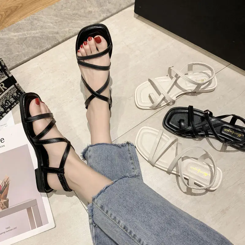 Summer Women Sandals New Female Fashion Toe Square Head Sandals Student Leisure Holiday Flat Shoes Outdoor Non-slip Slides