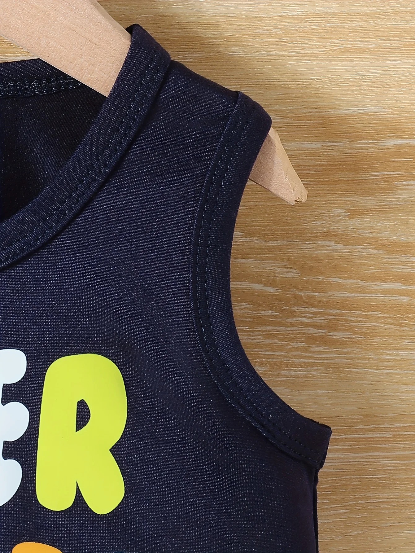 Baby boy outfits 2-Piece summer baby boy playing sports casual fashion dinosaur pattern sweat absorption breathable sleeveless + shorts suit