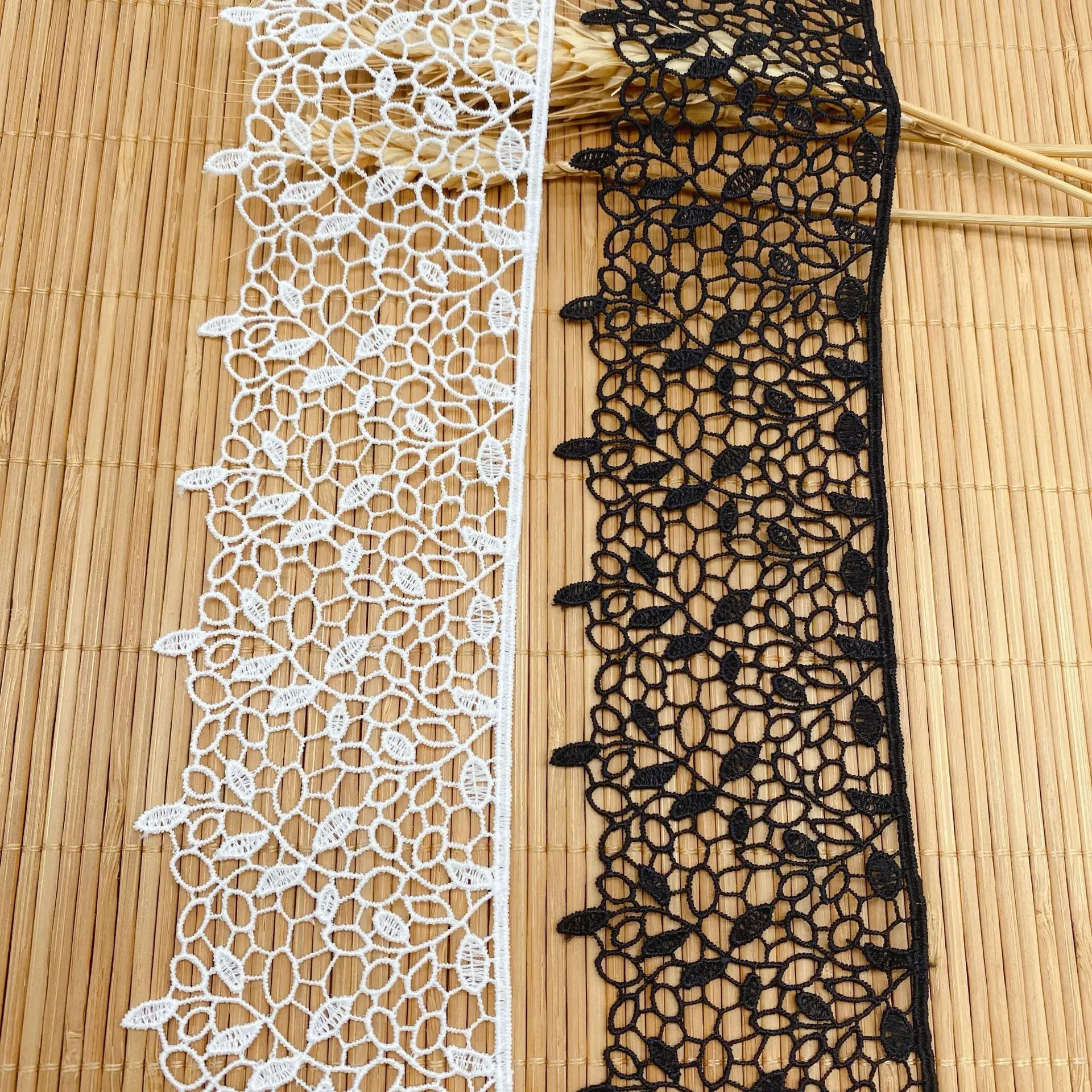 Wholesale Metallic Gold Lace Water Soluble Lace Border Lace Trim