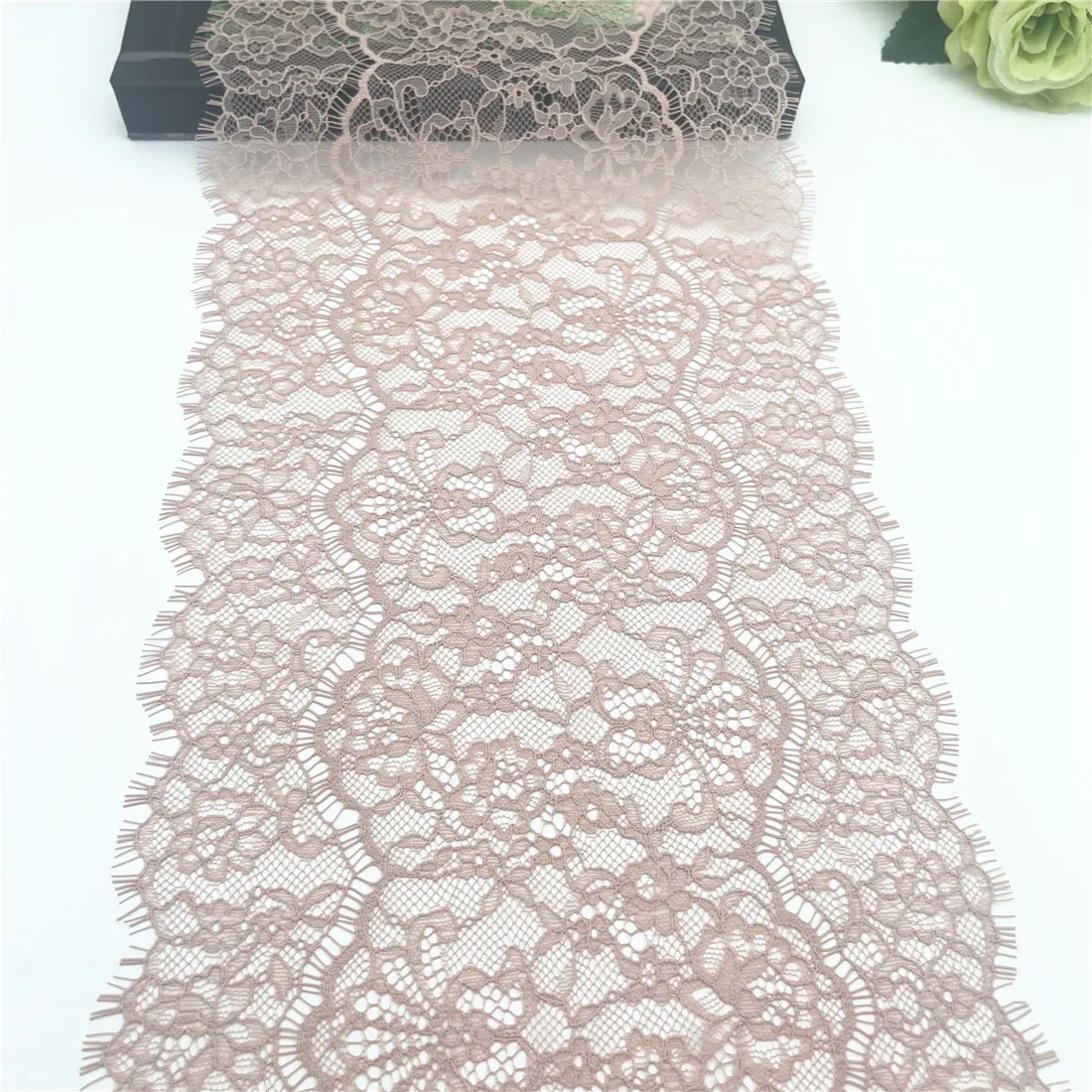 3y/lot Width 9 inch 23cm Skin Eyelash Lace Trim Non-Elastic Lingerie Sewing Craft DIY Apparel Fabric Lace Garment Material 5