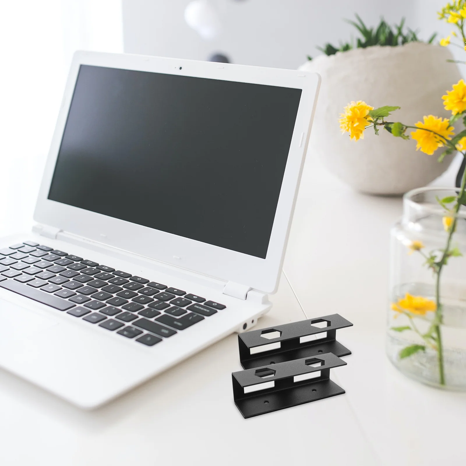 ��� ����ũ ��Ʈ�� �ݼ� Ʈ���� ��ġ�� ������ �ʴ� ���� �귡Ŷ, Ű���� ���ĵ� �º����� ���� ����Ʈ, ������