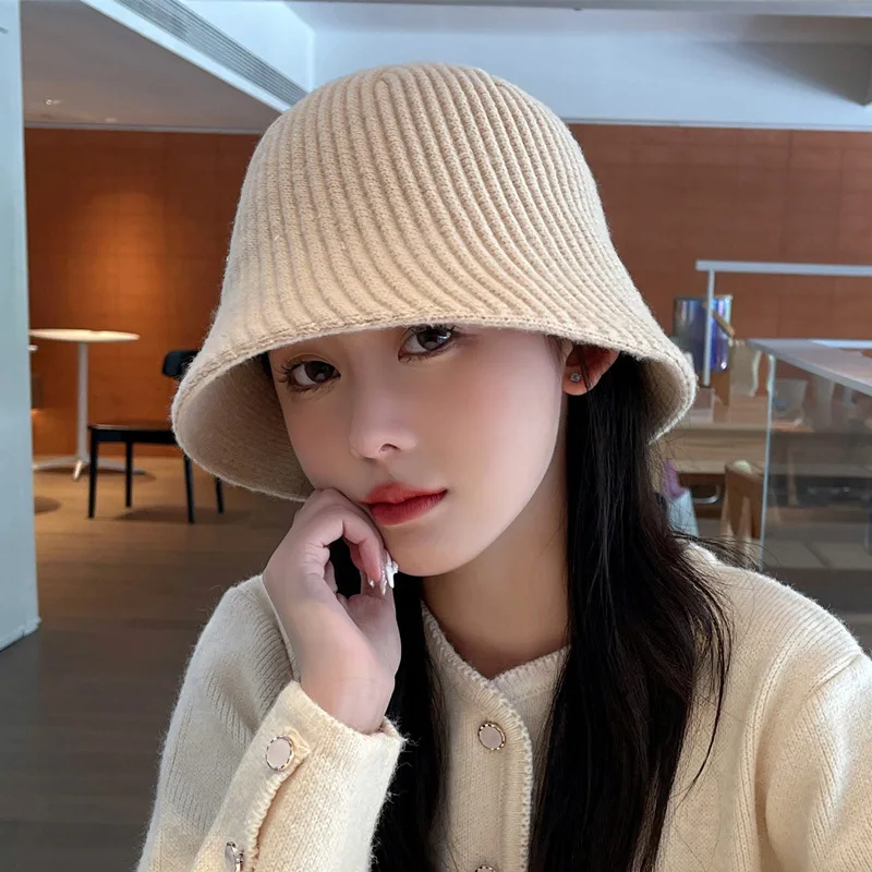 2022 New  Ladies Harajuku Bucket Hat Solid Men Fishing Fisherman Hat Autumn Winter Lamb Wool Outdoor Warm Panama Cap for Women