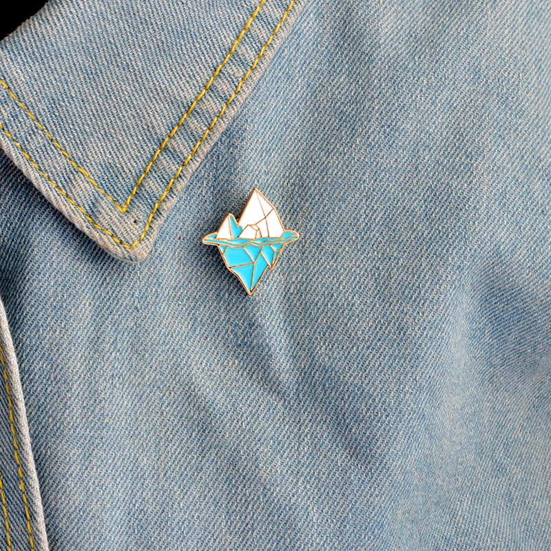 Spille Smaltate Iceberg Antartico Del Fumetto Blu Bianco Neve Spilla Da Montagna Giacca Zaino Distintivo Gioielli Accessori Regalo