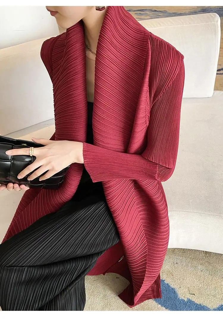 Luxury Pleated Coat New Turn Down Collar Long Sleeve Mid-length Trench Coat Oversized Windbreaker Cardigan High-end Chic Jackets