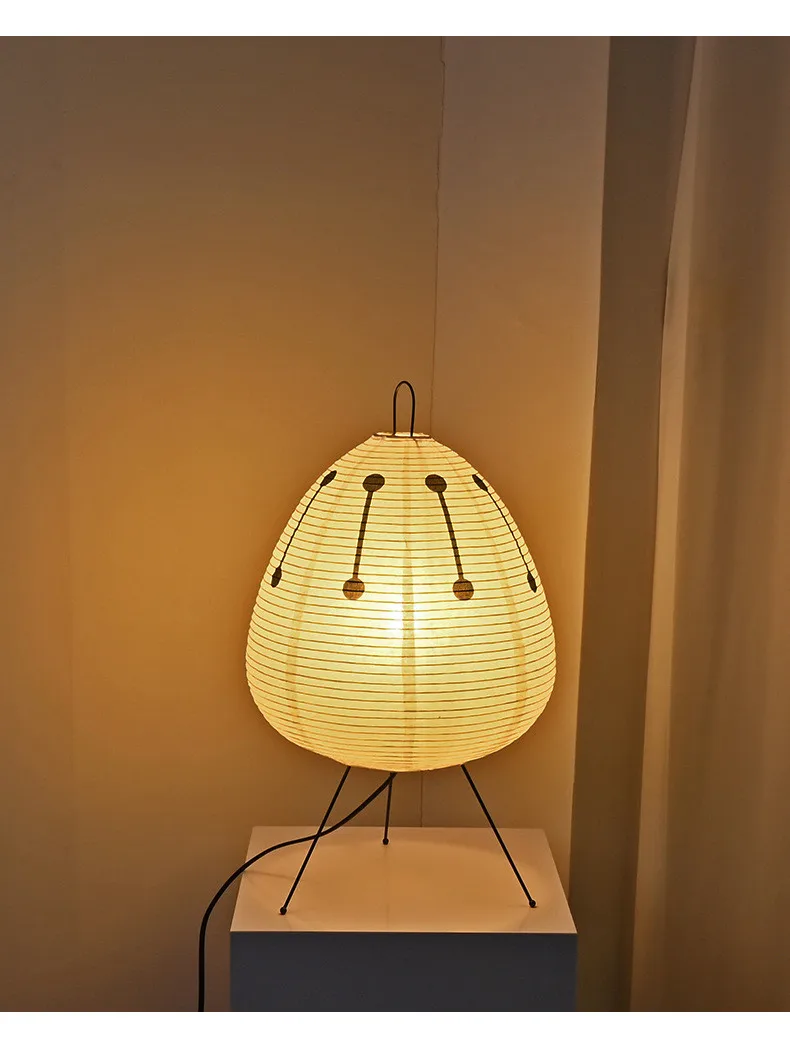 Akari 10a Floor Lamp