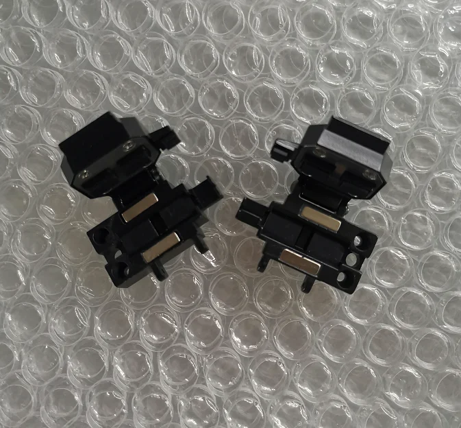 

THE 41ST Institute of CETC AV6481AV6481C1/A9/B5 Optical Fiber Fusion Machine Three-in-one Clamp Leather Cable Clamp