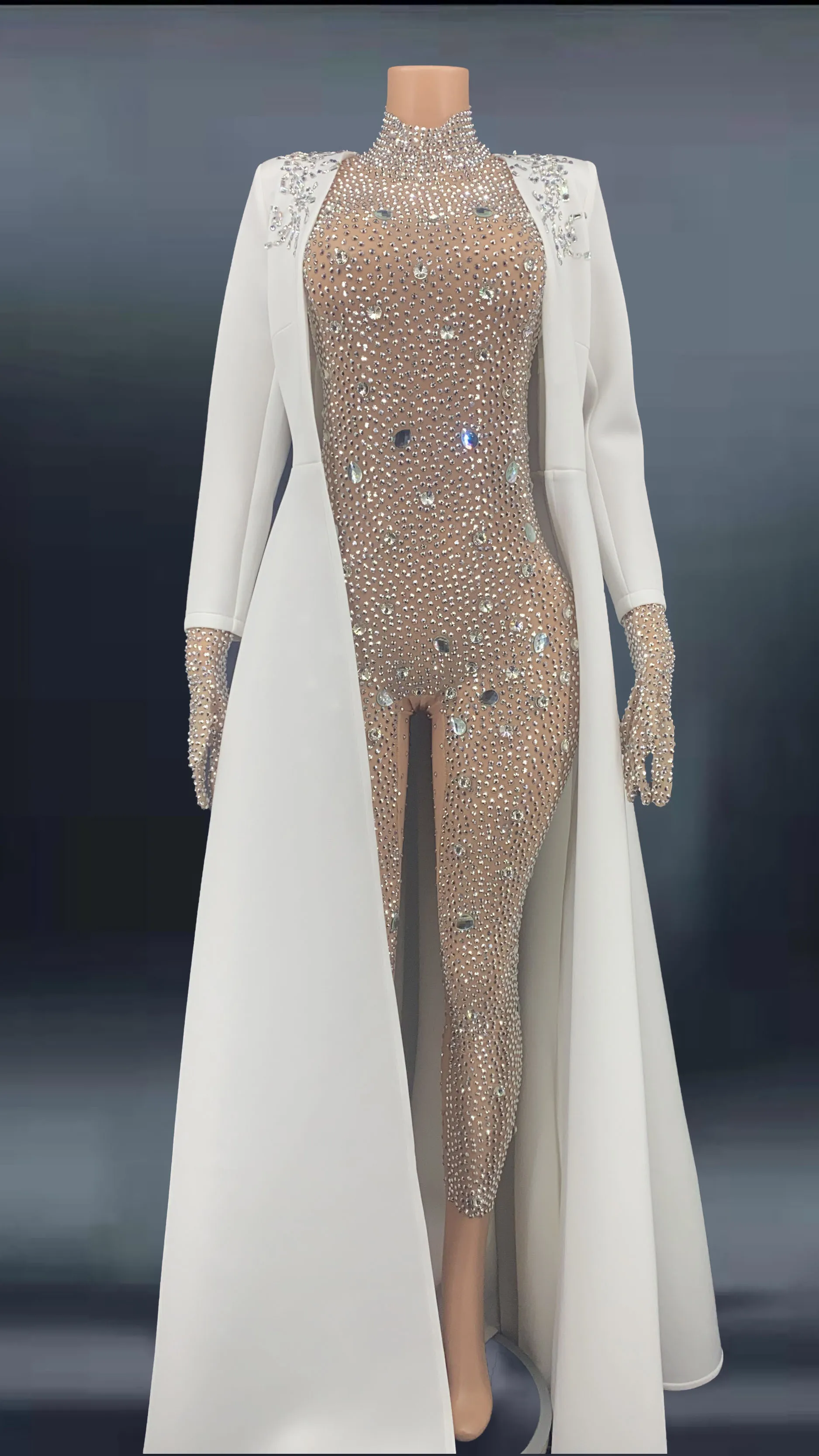 2022 Fashion Women White Coat Silver Rhinestones Gloves Jumpsuit