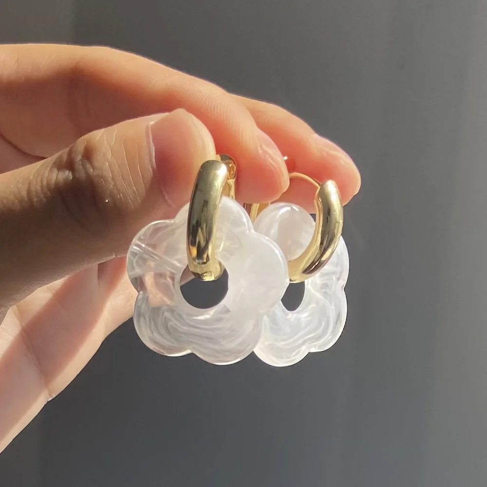 Multicolor Transparent Acrylic Resin Marbling Flower Drop Earrings for Women Gold Color Metal Round Hoop Earings Fashion Jewelry