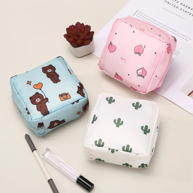 Cute Large Capacity Sanitary Napkin Storage Bags Cartoon Rabbit Bear Portable Girls Physiological Period Tampon Organiser Bag