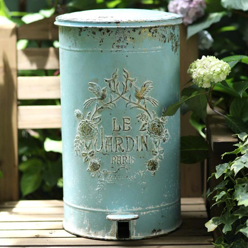 Huh Intentie site Retro Metalen Ronde Prullenbak 17 L Vintage Ijzeren Vuilnisbak Met Pedaal  Outdoor Prullenbak Creatieve Tuin Decoratie Antieke| | - AliExpress