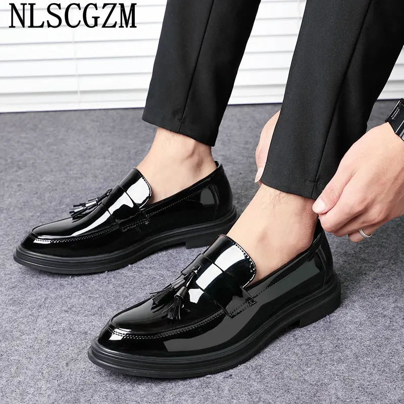 

Formal Shoes for Men Office 2023 Oxford Shoes Slip on Shoes Mens Loafers for Men Patent Leather Coiffeur Zapato Hombre De Vestir