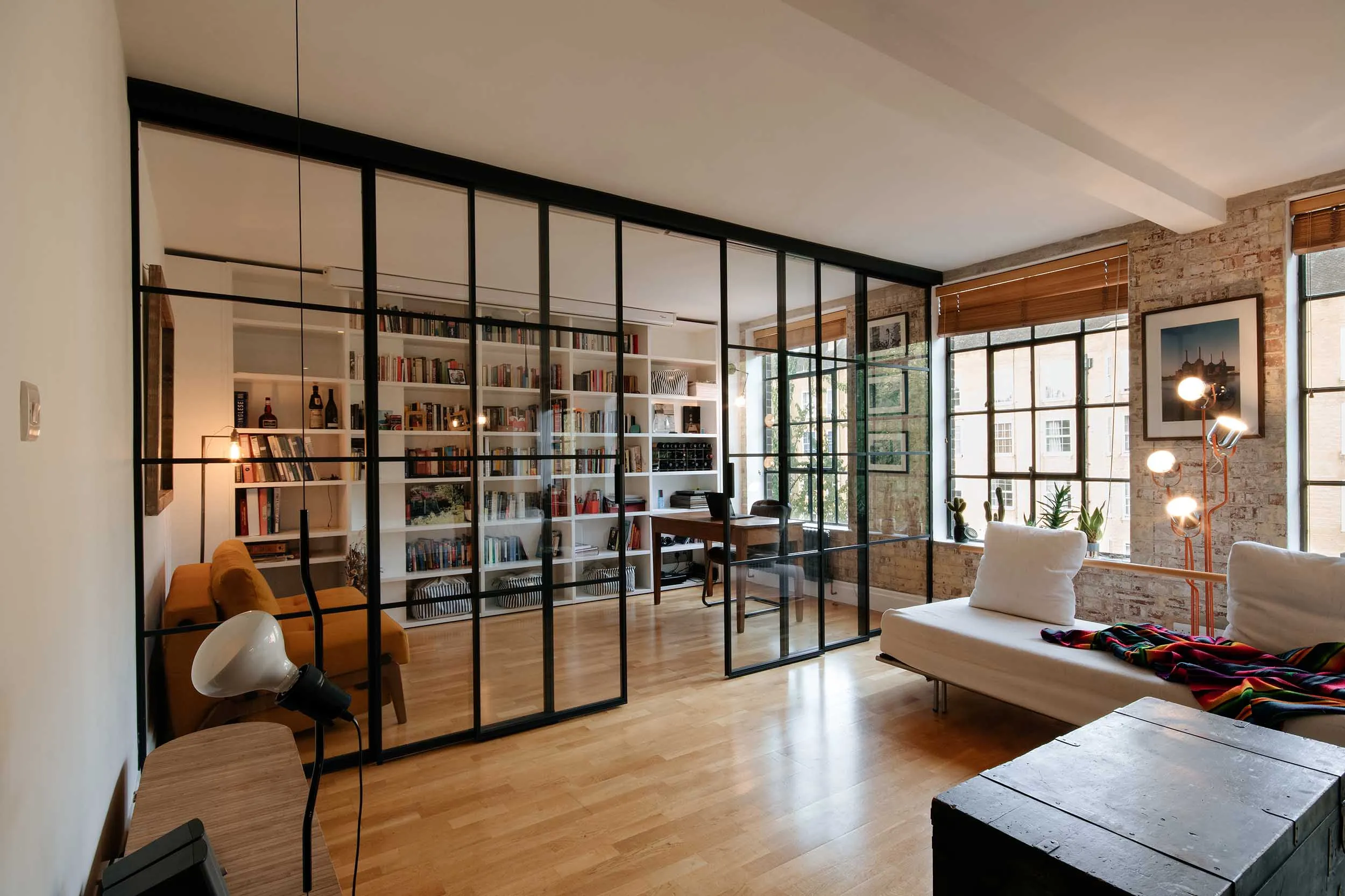 Home Interior Doors Minimalist Narrow Aluminum Frame Sliding Door Powder Coating Tempered Glass Door for Decoration Custom