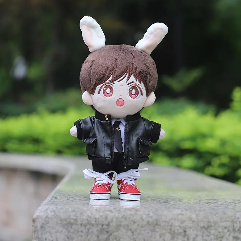 

4 шт. 1 комплект 20 см Одежда для куклы крутая кожаная куртка + рубашка + галстук + брюки платье милая плюшевая кукла аксессуары EXO idol кукла фанаты DIY игрушка