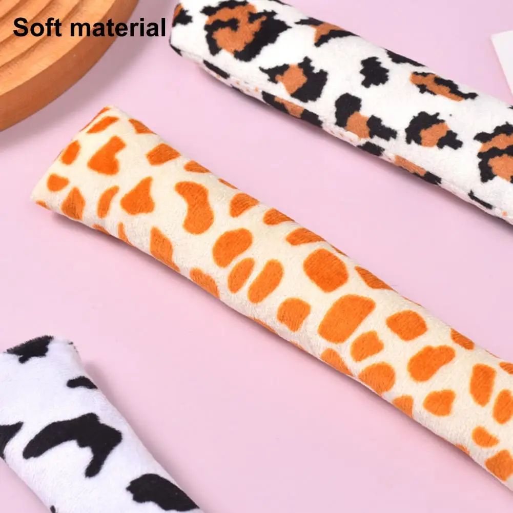 

Catnip Toy Interesting Deer/Tiger/Leopard/Cow Pattern Anti-deformed Rustle Sound Cat Toy Cat Accessories