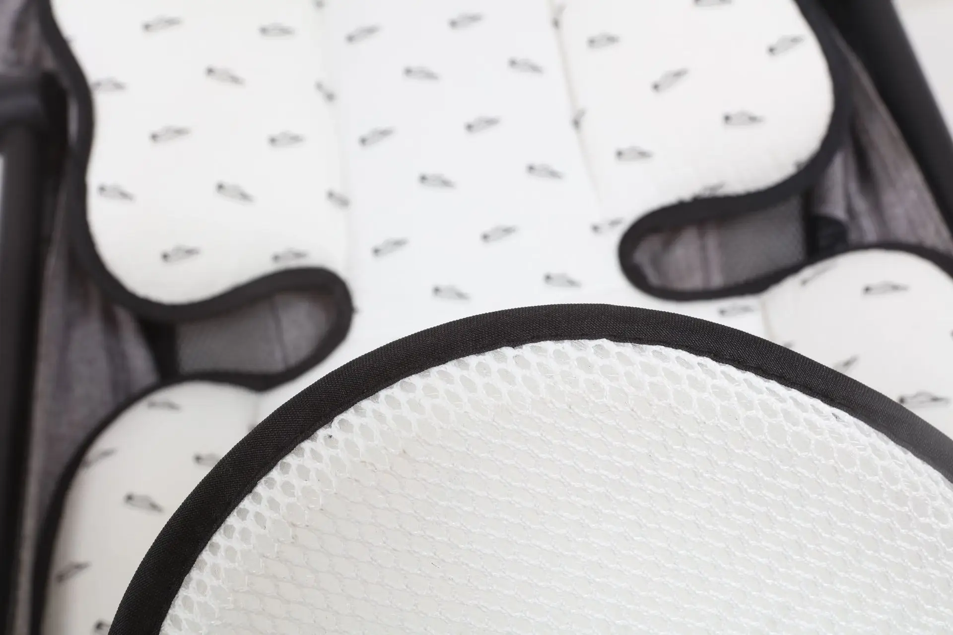Description Picture 6 of itemBaby Car Seat Cushion Liner Travel Accessories Newborn Strollers Pad Baby Stroller Cushion Bebe Pram Mattress Strollers Cover