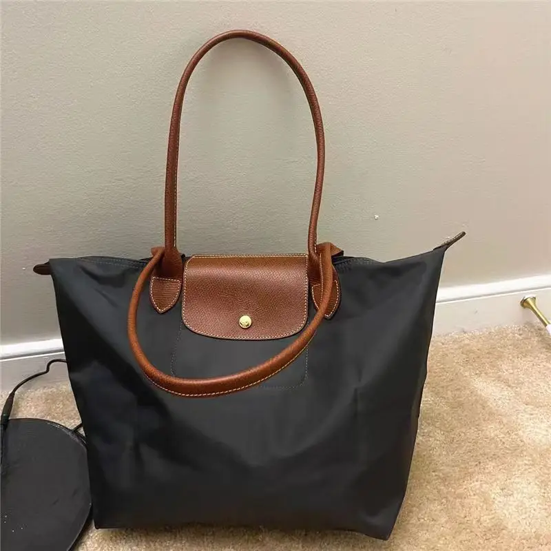New Foldable Dumpling Bags Classic Women The Single Shoulder Bag Nylon Tote Bags Ladies Handbags High-capacity Travelling Bags