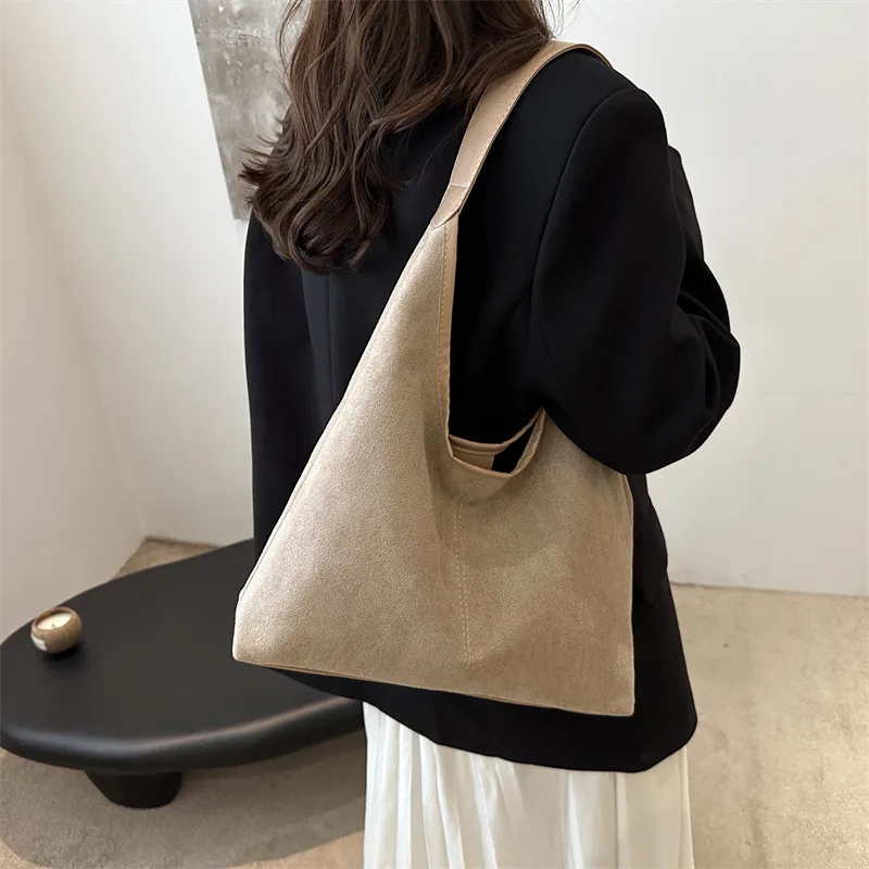 Matte Leather Ladies Underarm Bag Tote Commuter Large Capacity Female Purse Handbags Vintage Faux Suede Shoulder Bags for Women