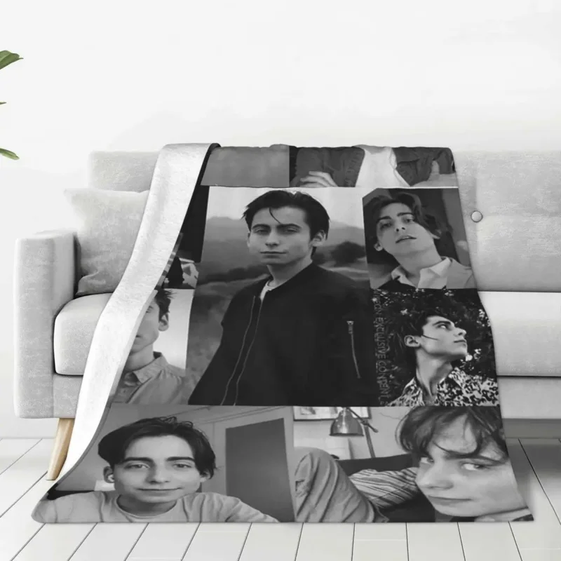 

Aidan Gallagher Number Five Blanket Fleece Print Breathable Soft Throw Blankets For Home Outdoor Bedspread