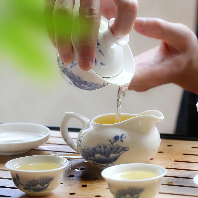 8 Cups Chinese Kung Fu Tea Set Ceramic Teapot Gaiwan Tea Cups Tool