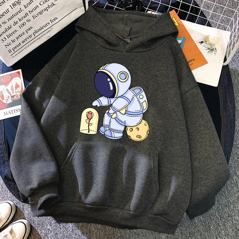 Funny Astronauts Protecting Flowers Pattern Female Clothes Fashion